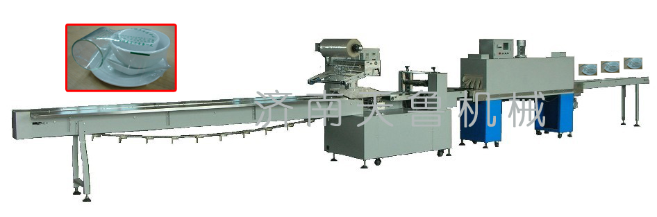 2025 保定高速枕式餐具包裝收縮機（一次性餐具自動包裝機）第1張