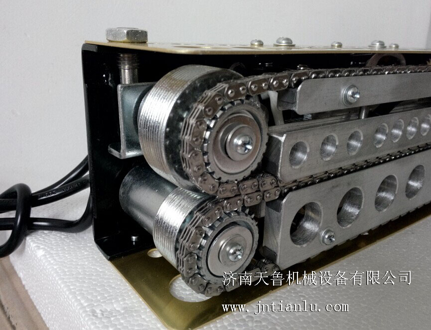 2025手提鏈?zhǔn)綇?fù)薄膜封口機(jī)第3張